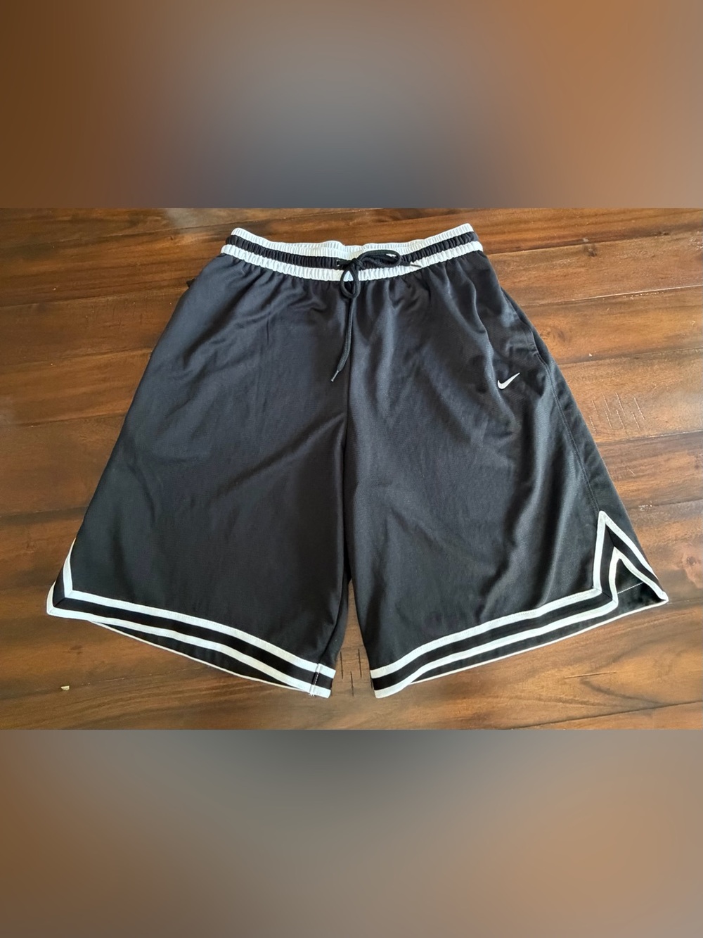 Nike Dri-FIT Men’s XL Black Basketball Shorts Zip Pocket Athletic